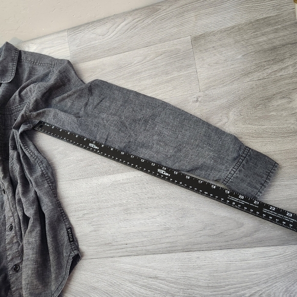 PRANA Black Shirt S SML Button Up Shirt Two Pocket Long Sleeve - Picture 6 of 15